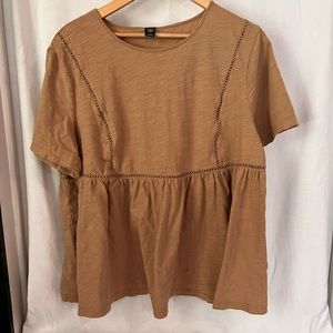 SHEIN top cute camel colored top